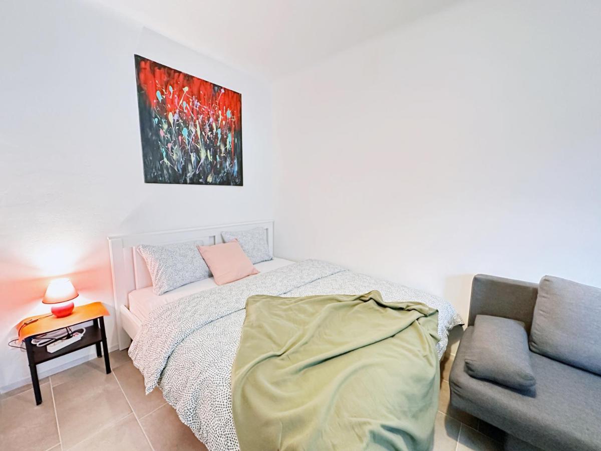 Apartment Charming Three Bedrooms Near Station Vienna